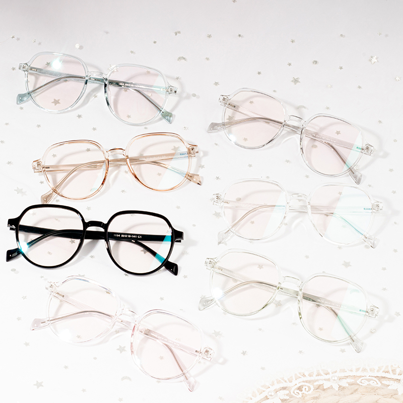 frámaí eyewear vogue