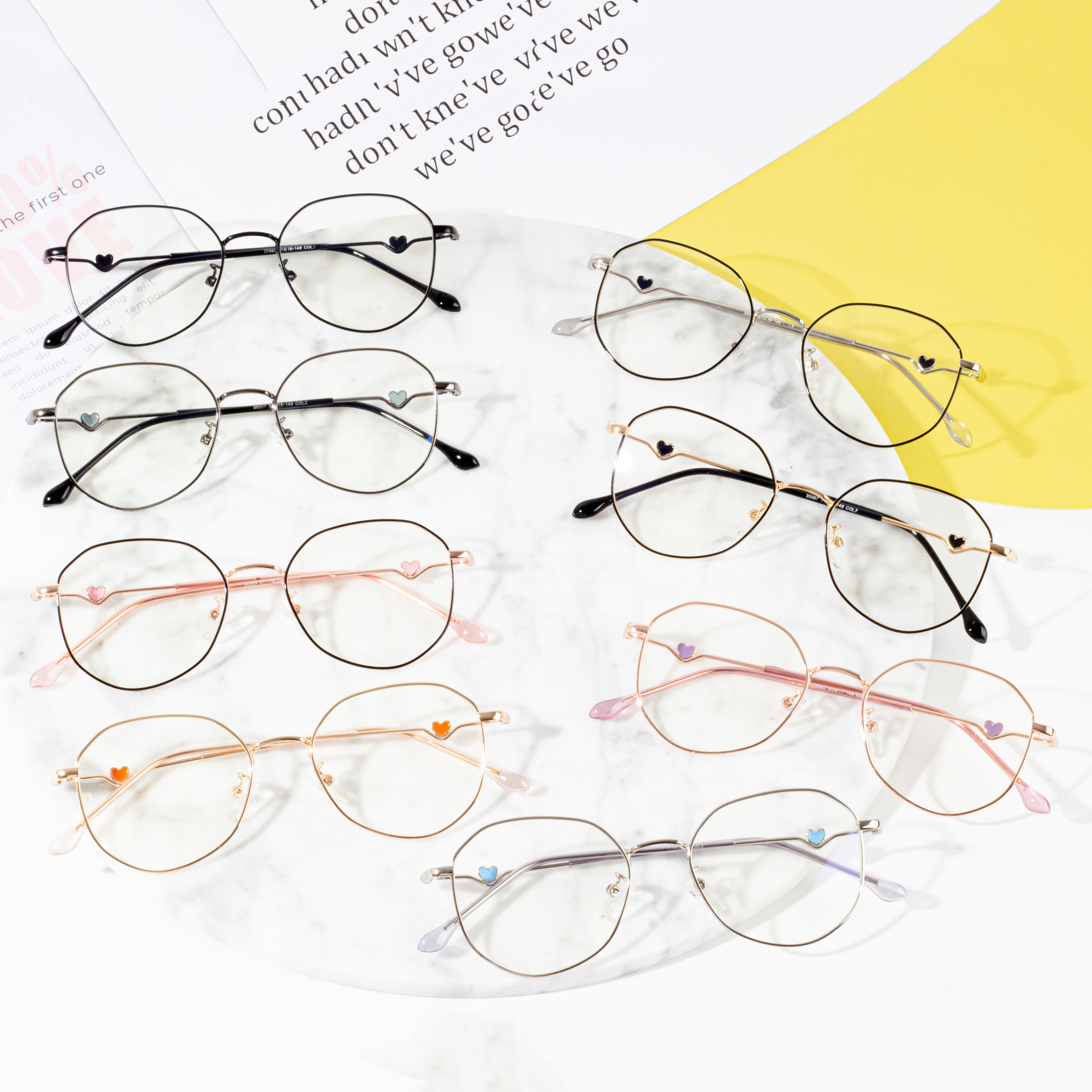 eyeglass frame trends 2022