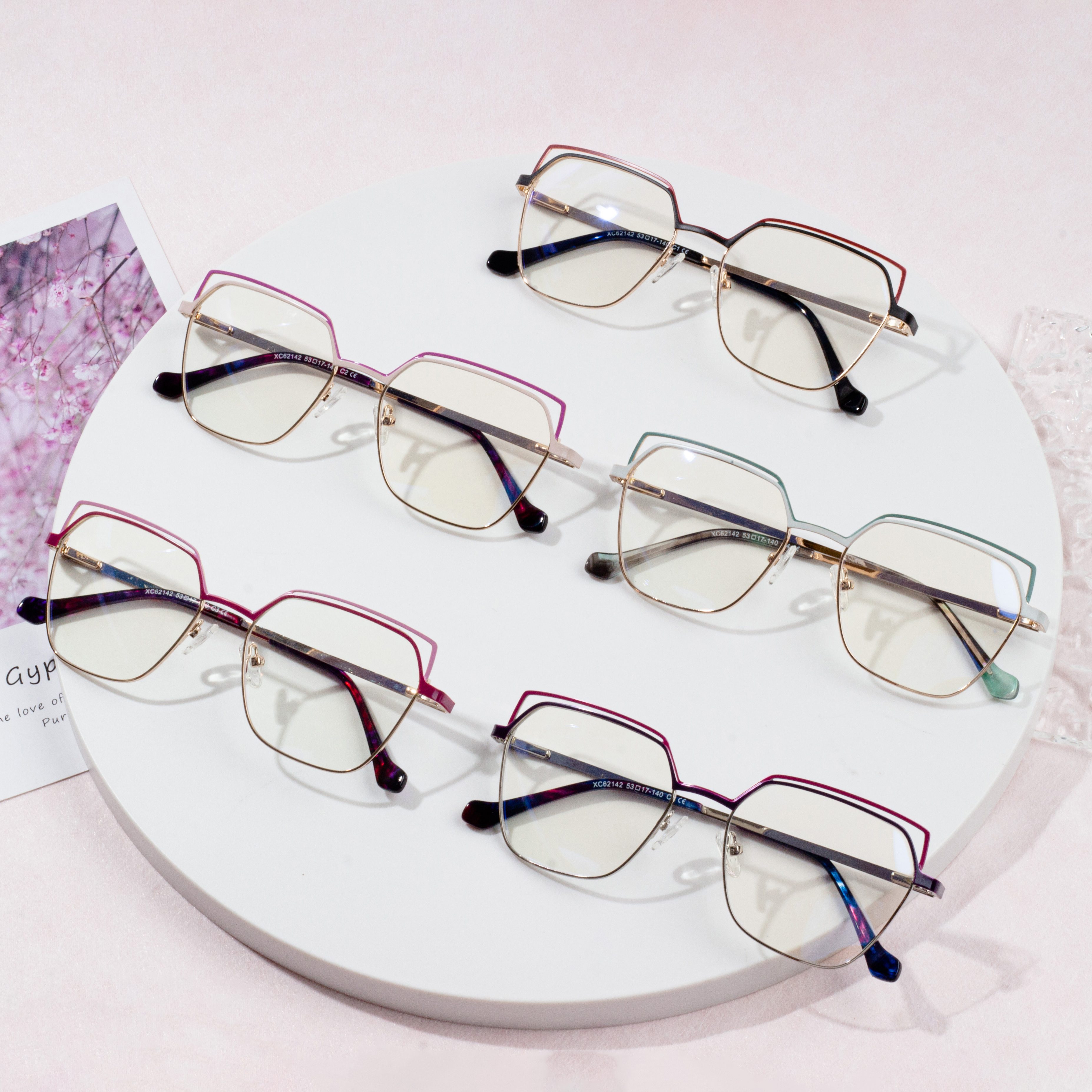 eyeglass frames mpanazatra