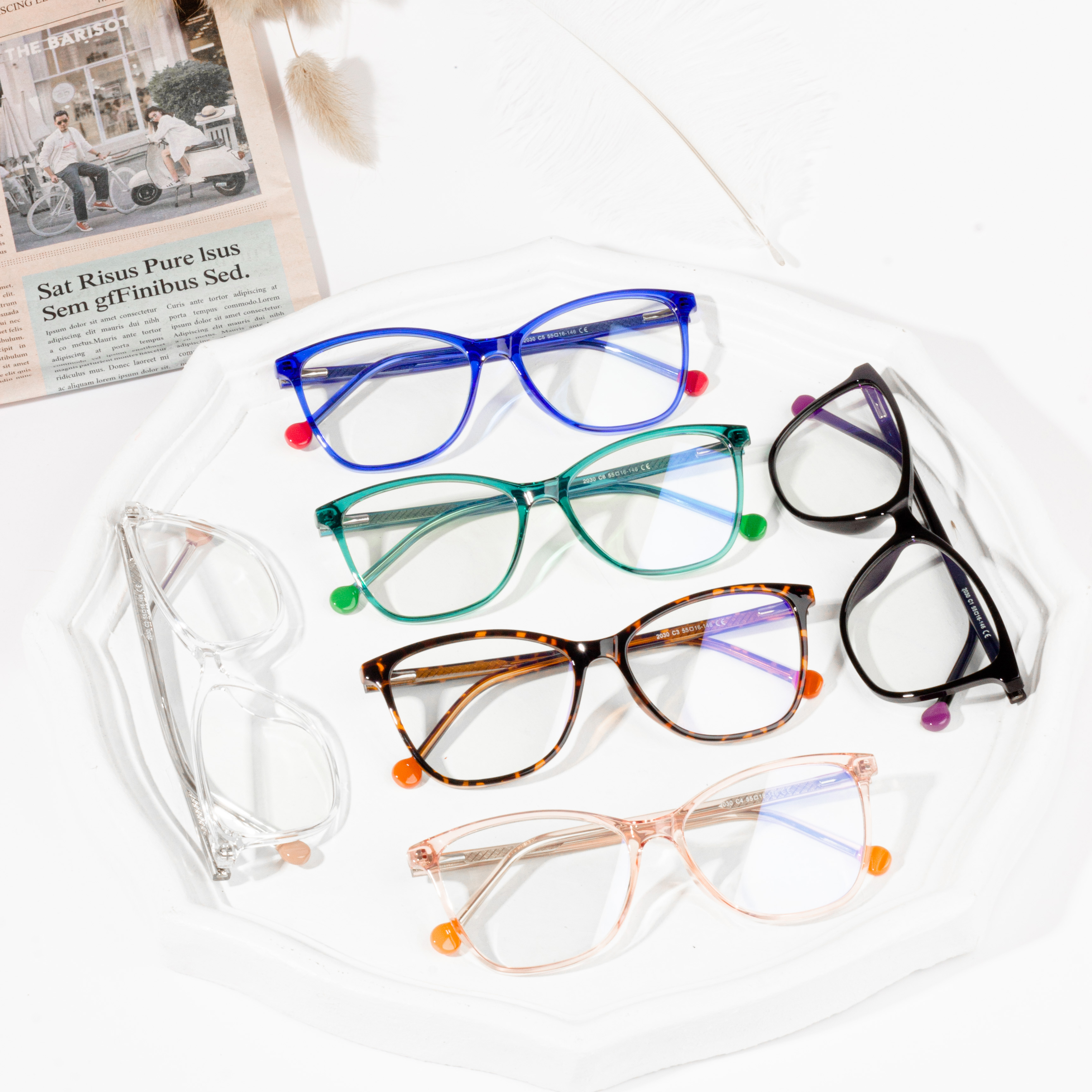 popular eyeglass frames for women