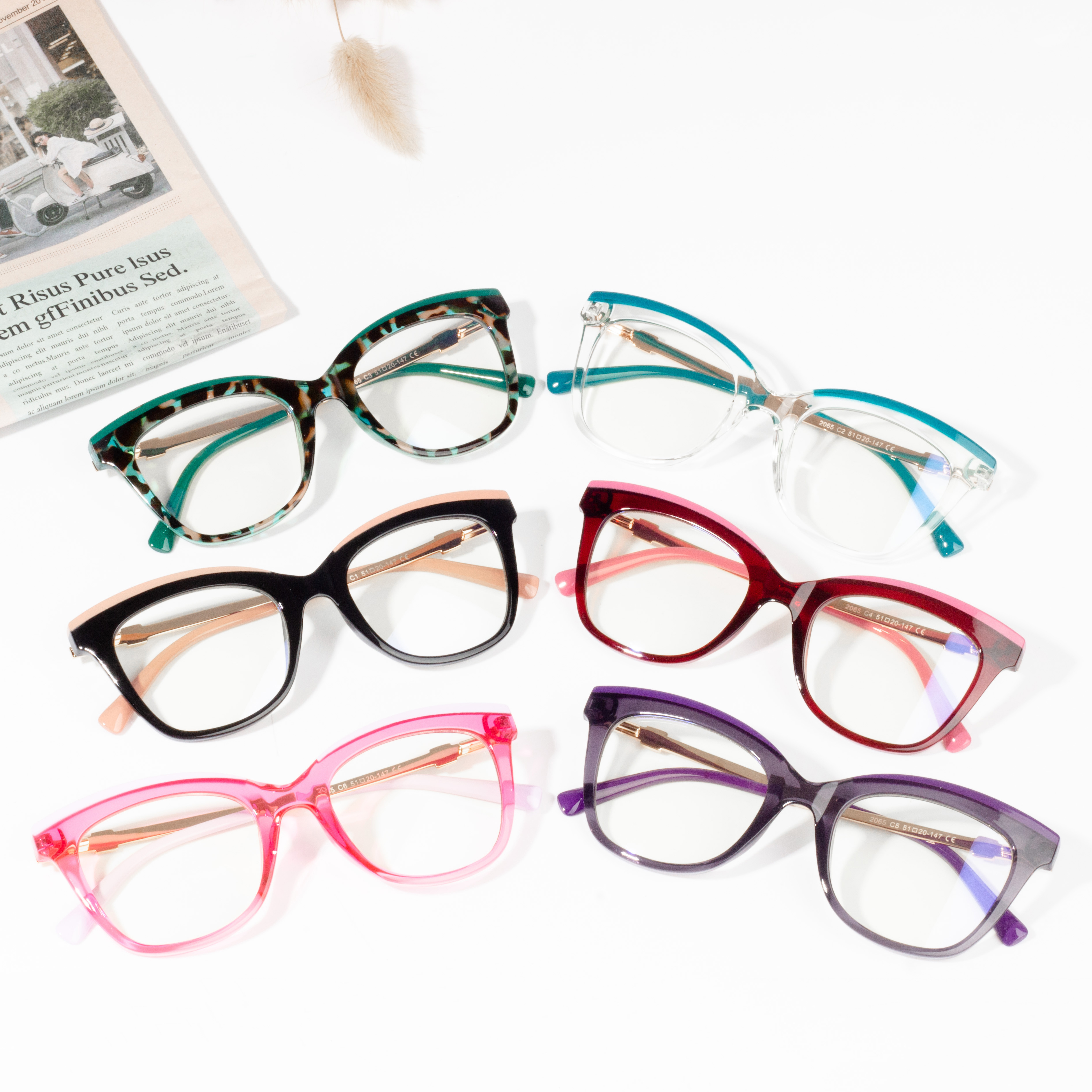 eyeglass frames for women 2023