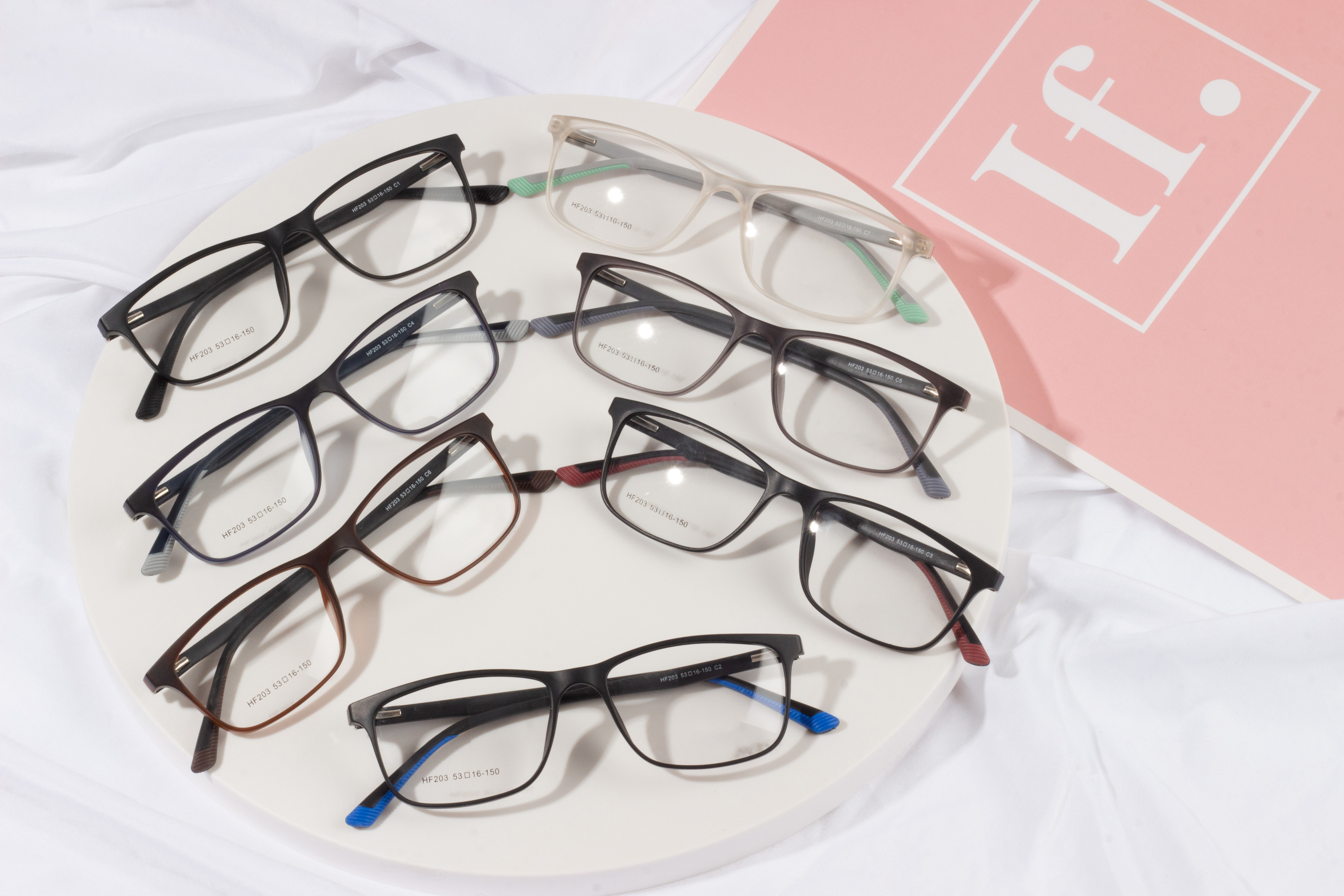 consuetudo facta eyewear tabulae